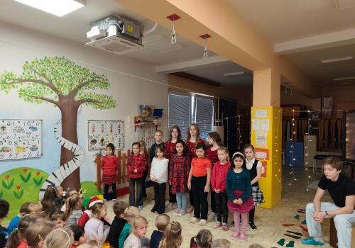 Vánoční zpívání v MŠ - Hornická