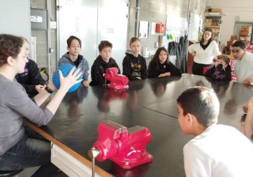 Svět techniky - Krmítko